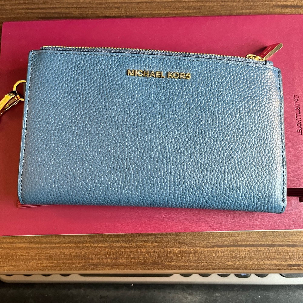 Michael Kors Adele Smartphone Wallet, Blue - Like New